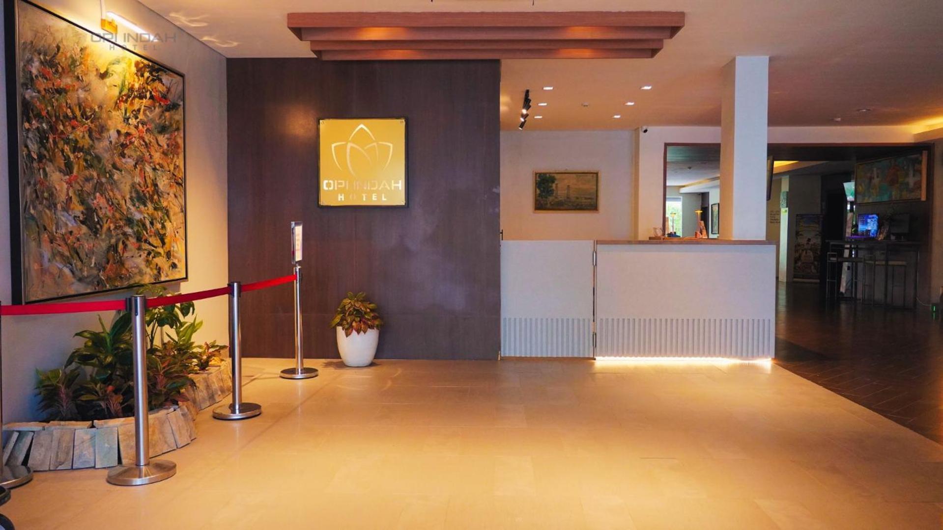 פאלמבאנג Opi Indah Hotel מראה חיצוני תמונה