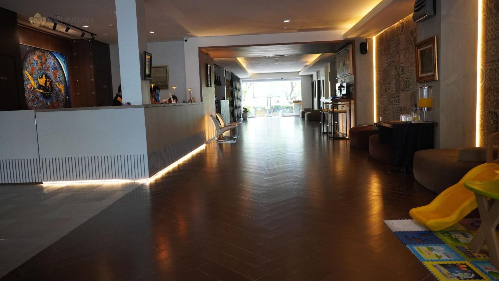 פאלמבאנג Opi Indah Hotel מראה חיצוני תמונה